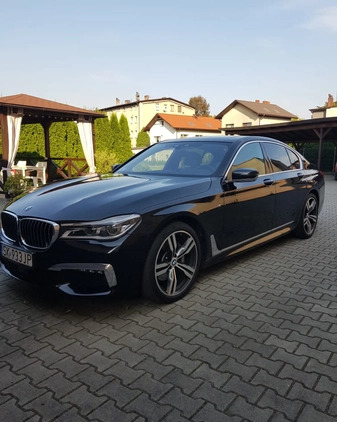 BMW Seria 7 cena 150000 przebieg: 273000, rok produkcji 2016 z Katowice małe 379